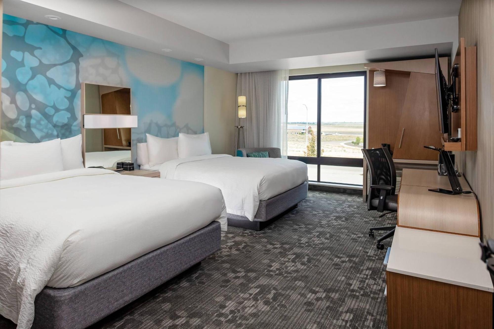Courtyard Pasco Tri-Cities Airport Hotel Bagian luar foto